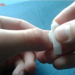 پد لاک پاک کن ناژه مدل EB بسته 5 عددی به همراه گوشه گیر ناخن مدل N1 بسته 3 عددی